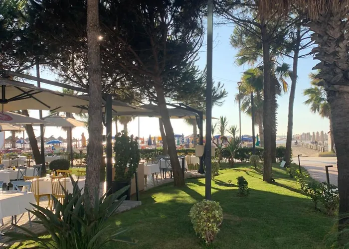 アパート Gridis Qerret - One Bedroom Apartment, At Qerret Beach, Durres, Albania