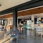 Appartamento Gridis New Stylish, Fully Furnished, One Bedroom Apartment, Qerret Beach, Durres, Albania *