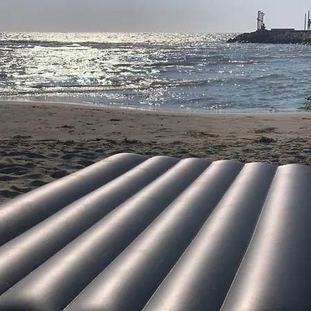 Gridis Qerret - One Bedroom Apartment, At Qerret Beach, Durres, Albania 公寓 格勒姆